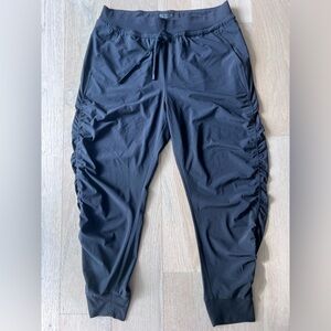 Women’s Athleta Ruffle Pants